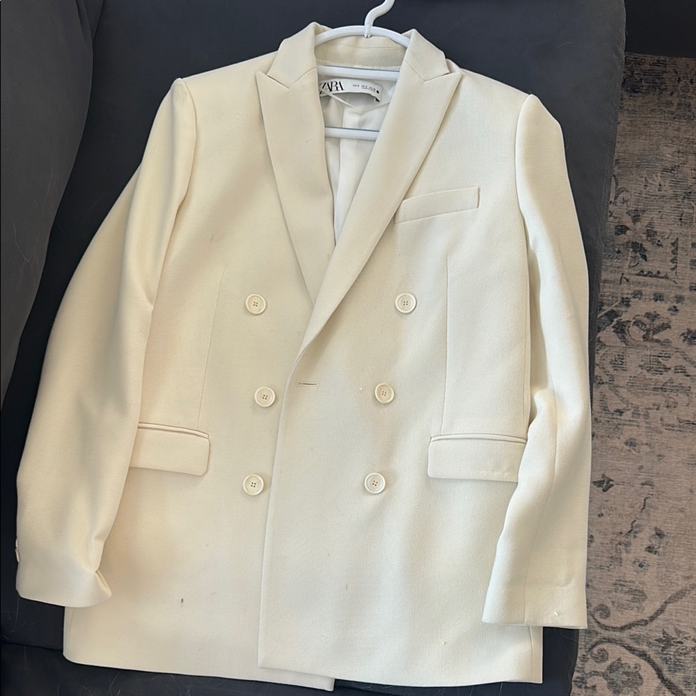 Zara Cream Blazer size S